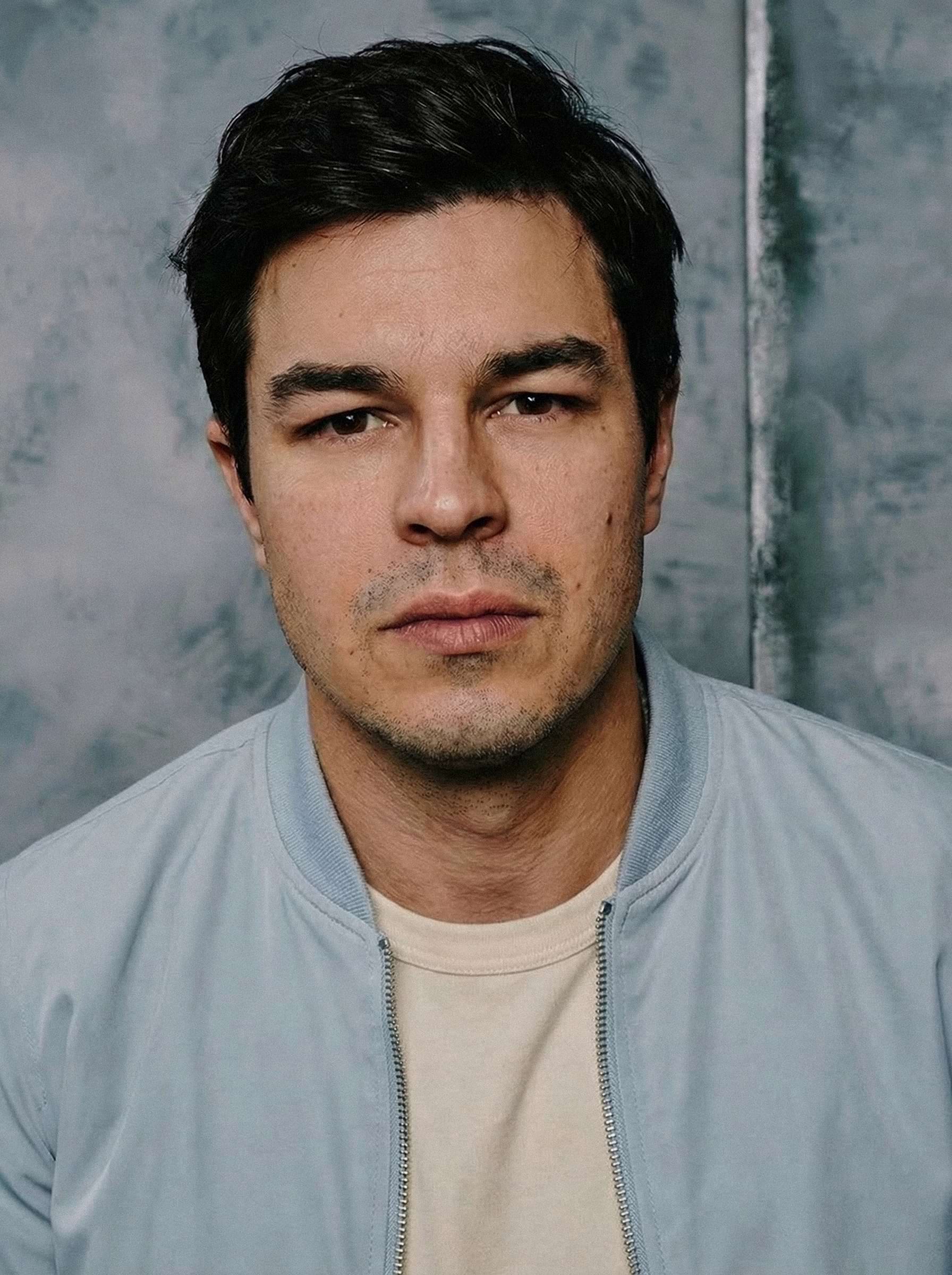 AI-enhanced dating photo 4